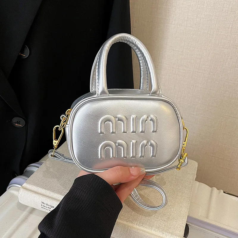 

Lipstick Bag Women's Summer 2025 New Mini Handbag Foreign Versatile Shoulder Bag Korean Version Simple Messenger Bag