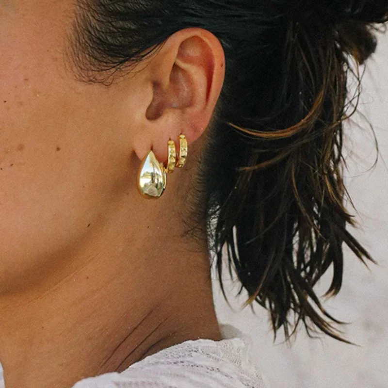 Perforation 925 Sterling Silver Ear Needle Minimalist Hoop Earrings Metallic Style Gold Earrings For Women CZ Fashion Jewelry
