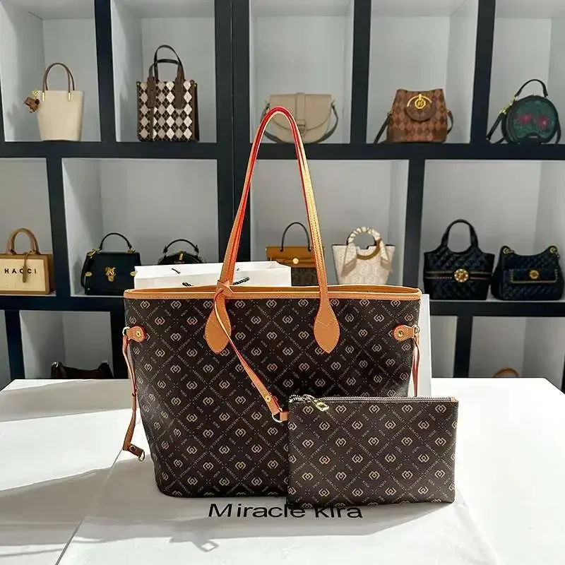 

Elegant Crossbody Bag By Luxury Brand For Women, Made Of Durable Leather With Adjustable Strap And Compact Size For Night Events