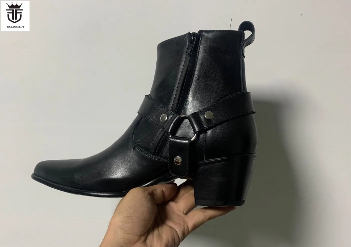 New Fashion man ancient style men black boots point toe mujer botas side zip casual style booties party shoes male