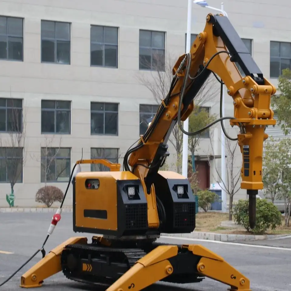 Tracked Demolition Robot for Concrete Crushing and Grabbing Remote Control Demolition Robot with Hydraulic Breaking Machine