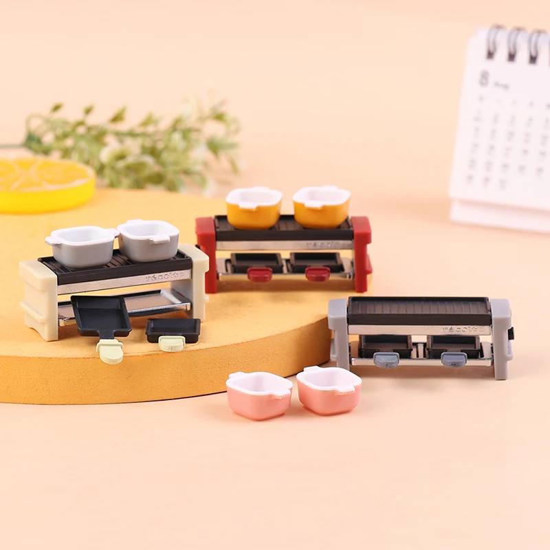 1:12 Dollhouse Miniture Plastic Barbecue Rack Kitchen Cookware Model Accessories