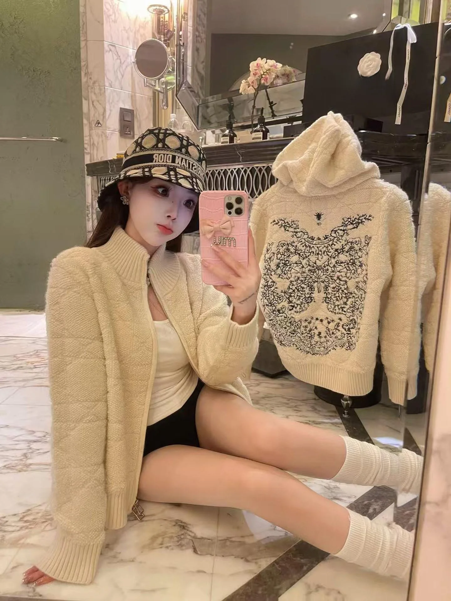 

Seoul Limited Edition Retro Heavyweight Embroidered Hooded Zipper Jacket Women's Diamond Pattern Fleece Short Top