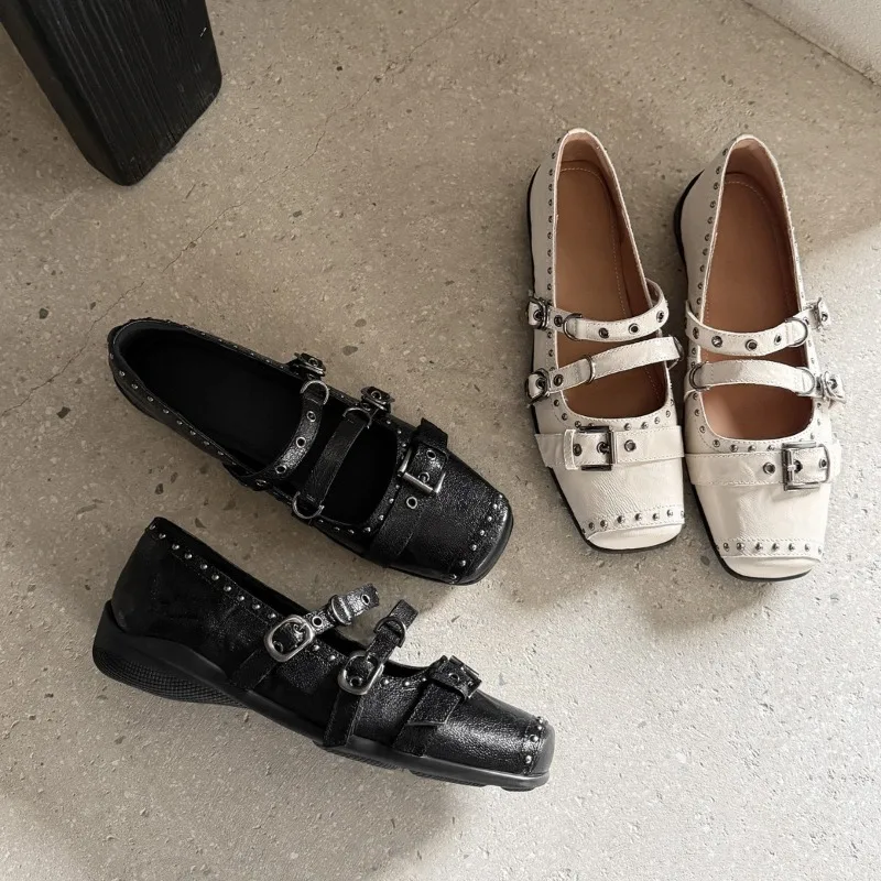 

2026 New Sport Thick Bottom Shallow Mouth Women's Single Shoes with Rivet French Leather Buckle Strap Mary Jane Shoes for Women