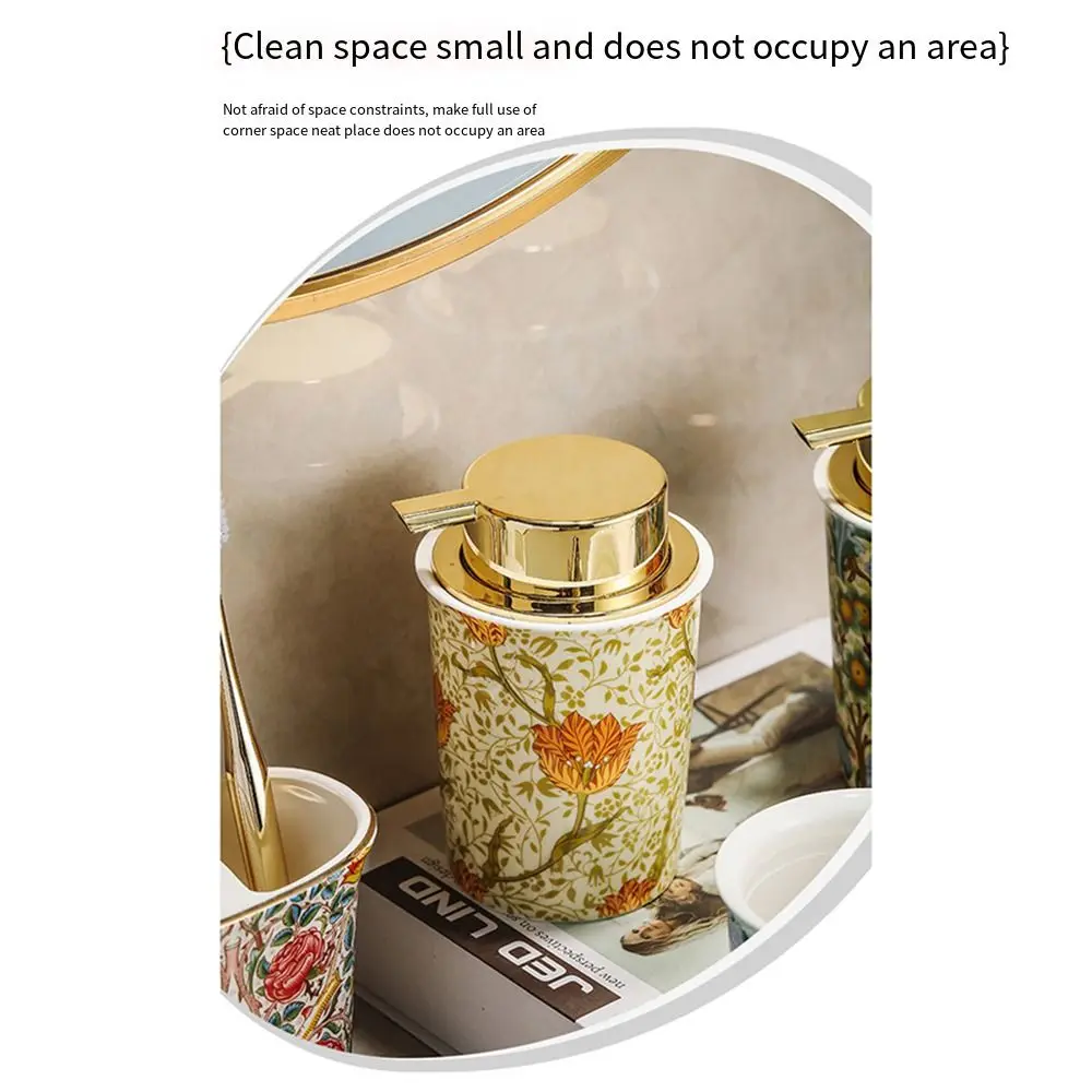 Dispenser di sapone in schiuma ceramica decorativa floreale Bottiglia di schiuma liquida delicata di lusso Bottiglia di pompa per sapone per le mani vintage da 250 ml