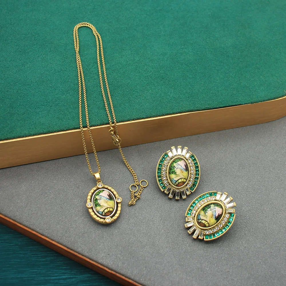 

Винтажные французские ретро красивые серьги на голову, высококачественный нишевый дизайн, легкое роскошное ожерелье, кулон, изумрудный бриллиант