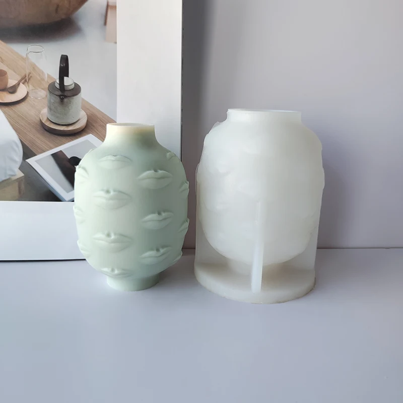 

AT0178 DIY 3D Home Decor Scented Soy Wax Candle Silicone Mould Lip Bottle Candle Mold