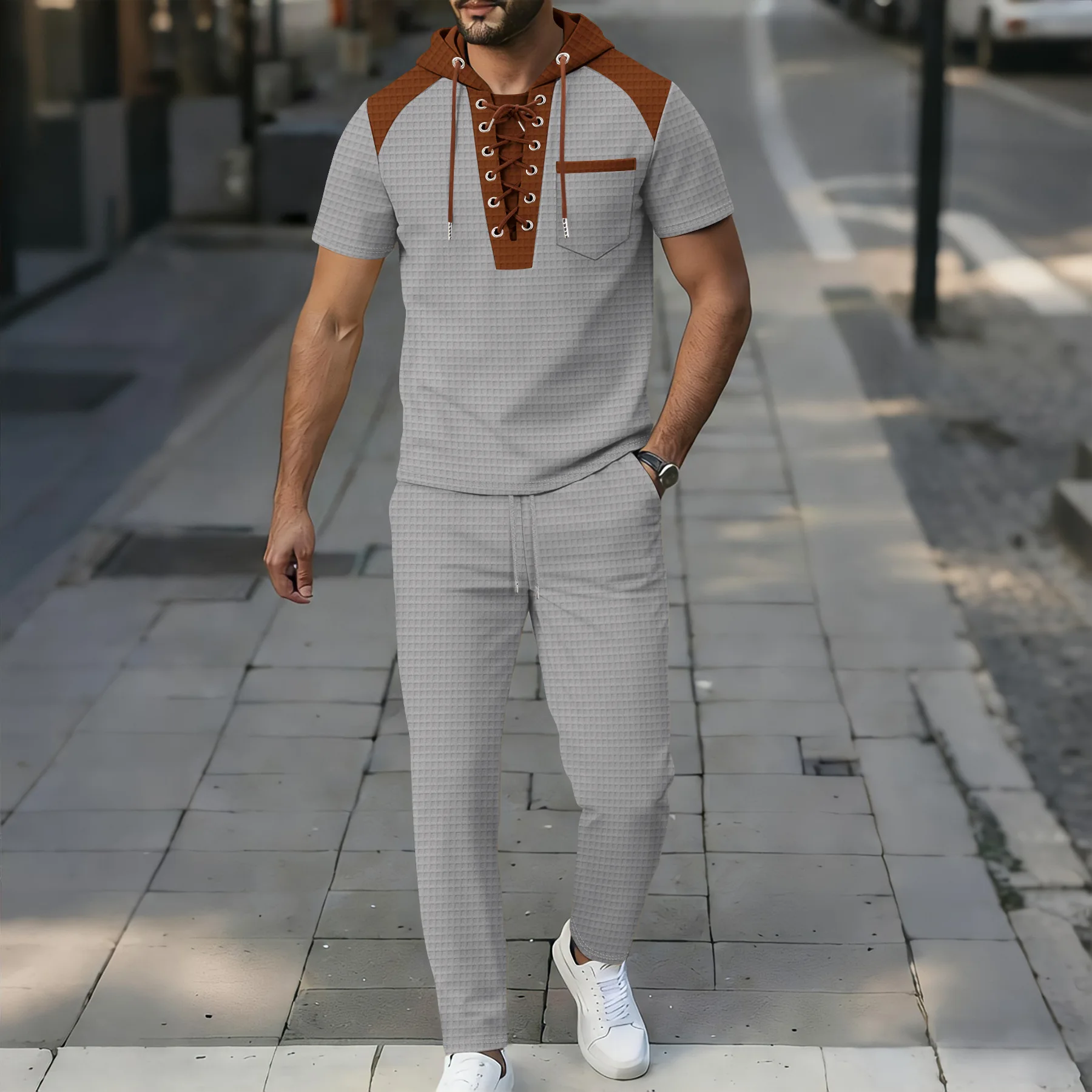 

Men's plaid short-sleeved hooded color-block patchwork pullover and belt casual pants set. This design is both comfortable and