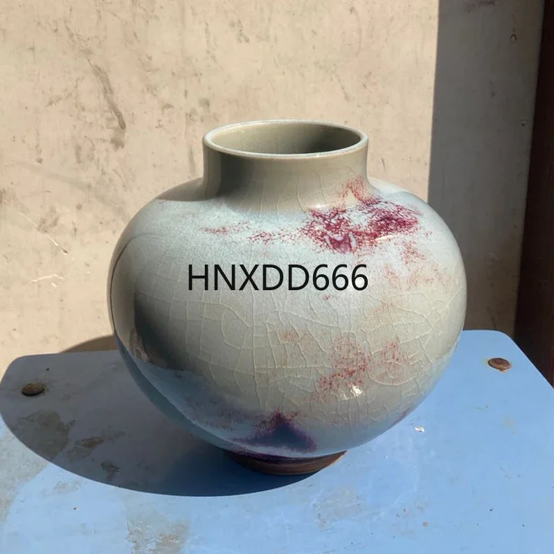 Short-necked vase Ceramic vase ornamental vase handicrafts Jun porcelain has ice cracks open pieces of under-glaze bubbles