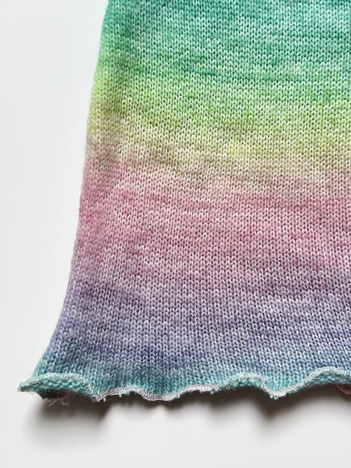 Vestido corto con dobladillo de Color degradado, moda de vacaciones de verano, cubierta de punto con lazo sin espalda, vestido Sexy ajustado de Color aleatorio