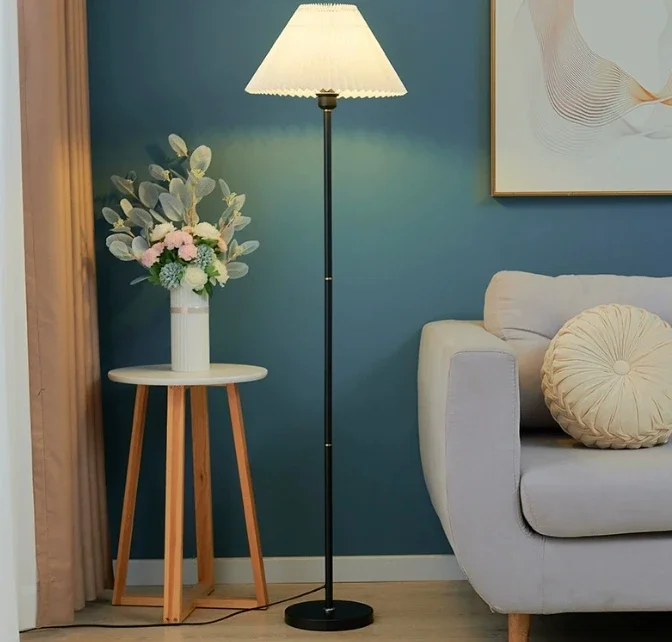 Transparent White Baroque Ghost Table Lamp Bedroom Bedside Simple Modern Creative Personality Indoor decorative desk lamp