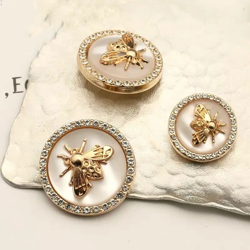 6Pcs Fashion Antique Rhinestone Decor Metal Gold Bee Pink Blue Pearl Buttons For Clothes Coat Cardigan Sweater Sew Needlework