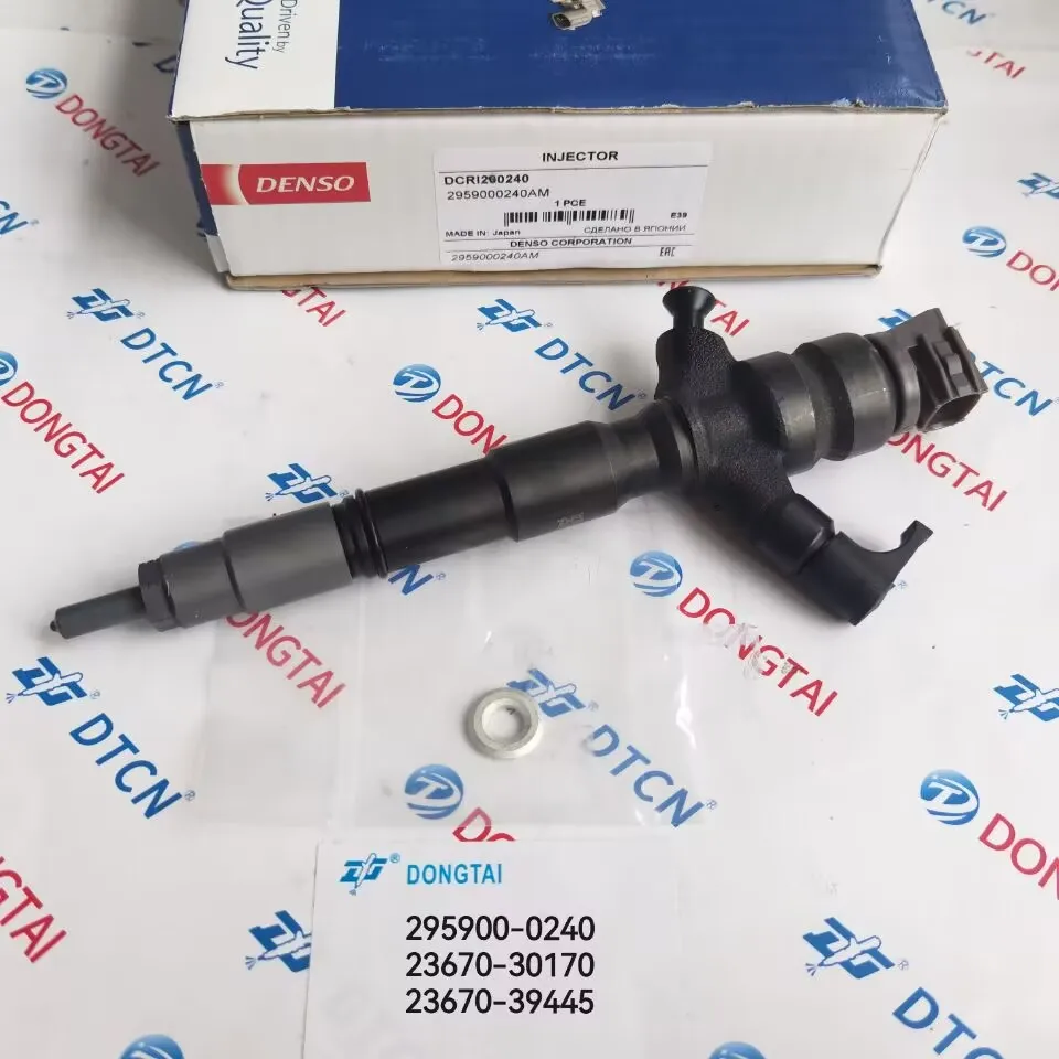 Original DENS O Common Rail Injector 295900-0240 23670-30170 23670-39445 For Toyotta 1KD Euro 5 Engine