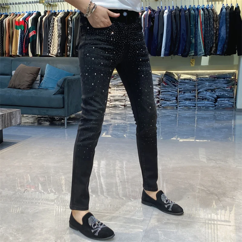 Luxury Hot Drilling Black Jean Men High Street Punk Rock Brand Jeans 2025 Hip Hop Rhinestones Designer Skinny Denim Pant Men