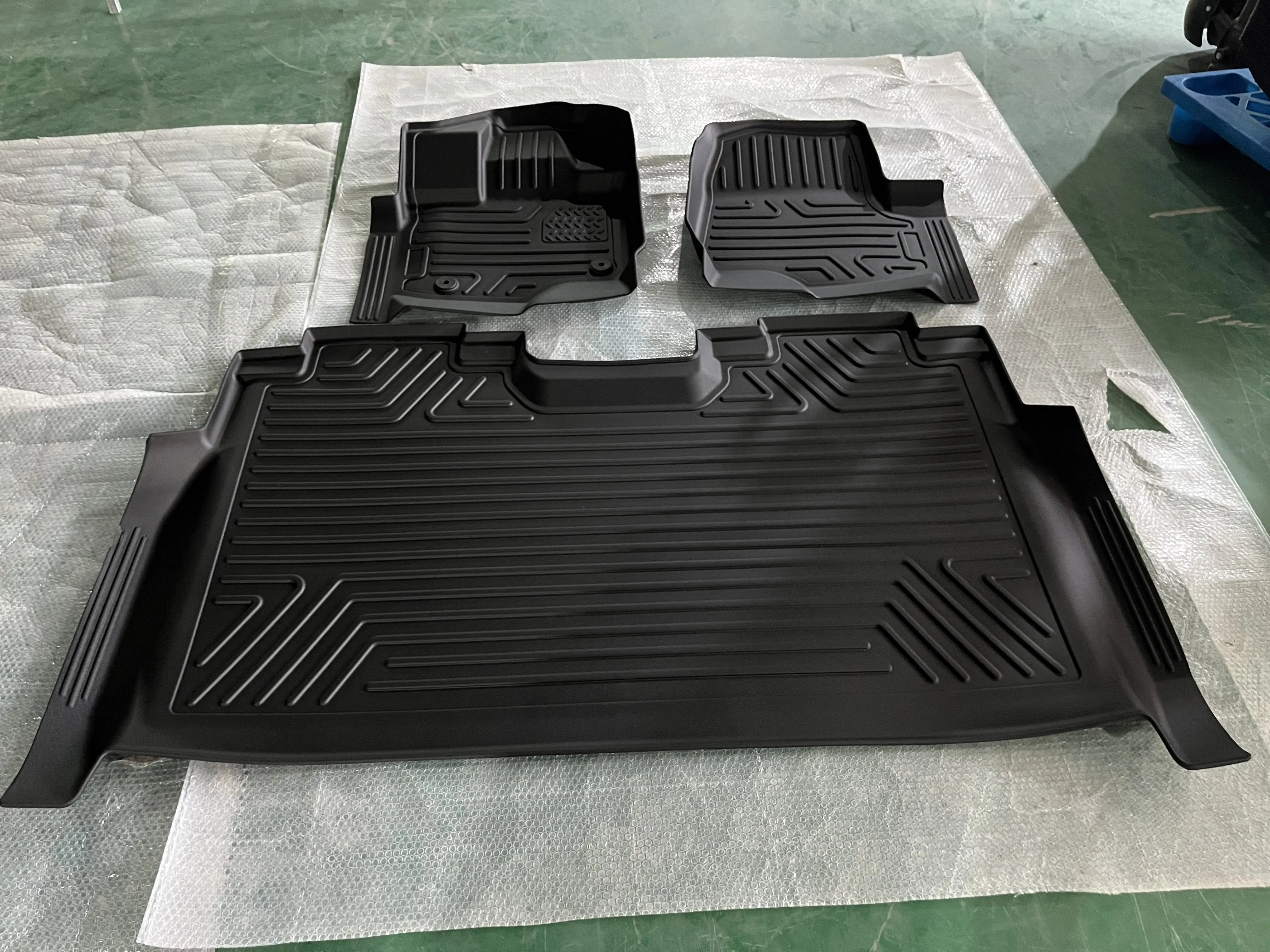 Hot-selling Luxury TPE Car Floor Mats All Weather Mat for mitsubishi Outlander for 2025 Rubber nissan X Trail T32 Disposable