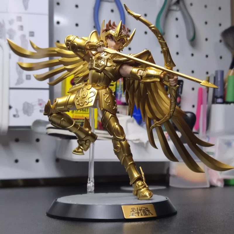 

New Genuine BLOKES Gold Saint Seiya Sagittarius Seiya Pegesus Aiolos Tenma Pegesus Action Figure Toy Assembly Figure Toy Gift