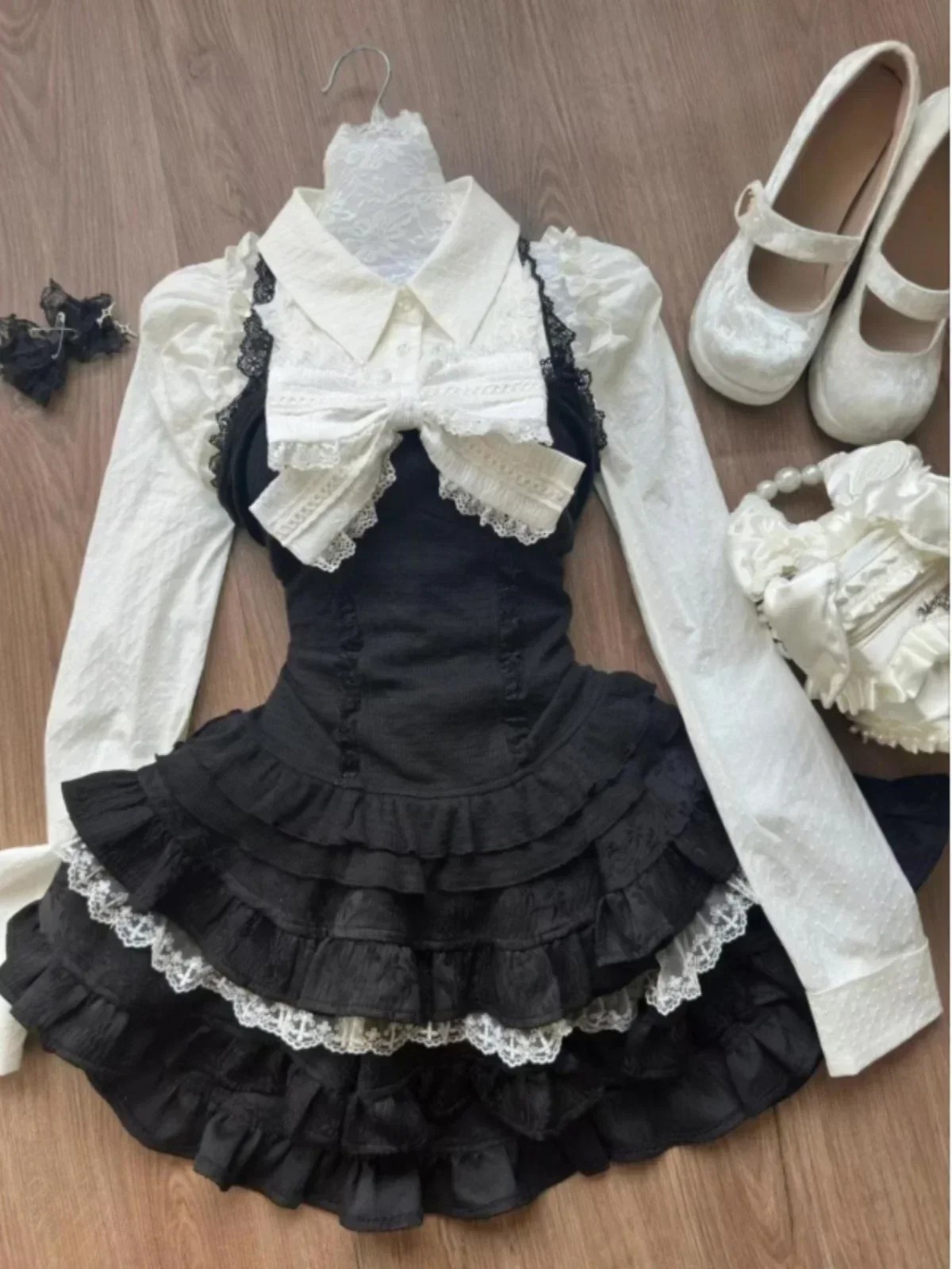 Korean Sweet College Style Skirt Set Female Bow Lace Splicing Vest Top White Shirt High Waist Cake Fluffy Skirt Three-piece Set