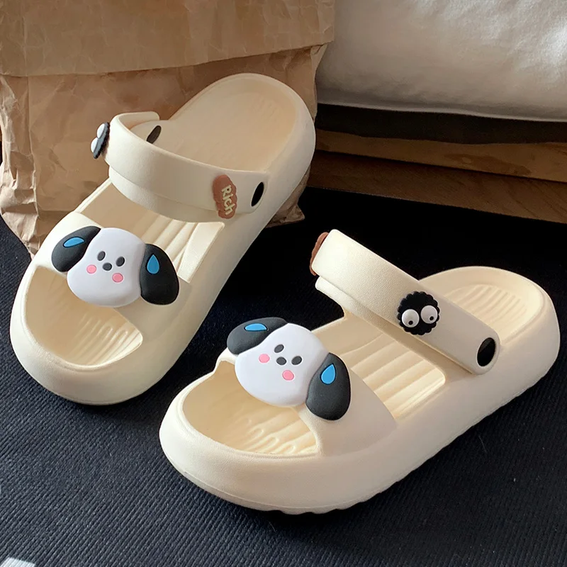 Thick soled slippers for women to wear outdoors in summer and increase height in indoor homes. New style of baotou sandals