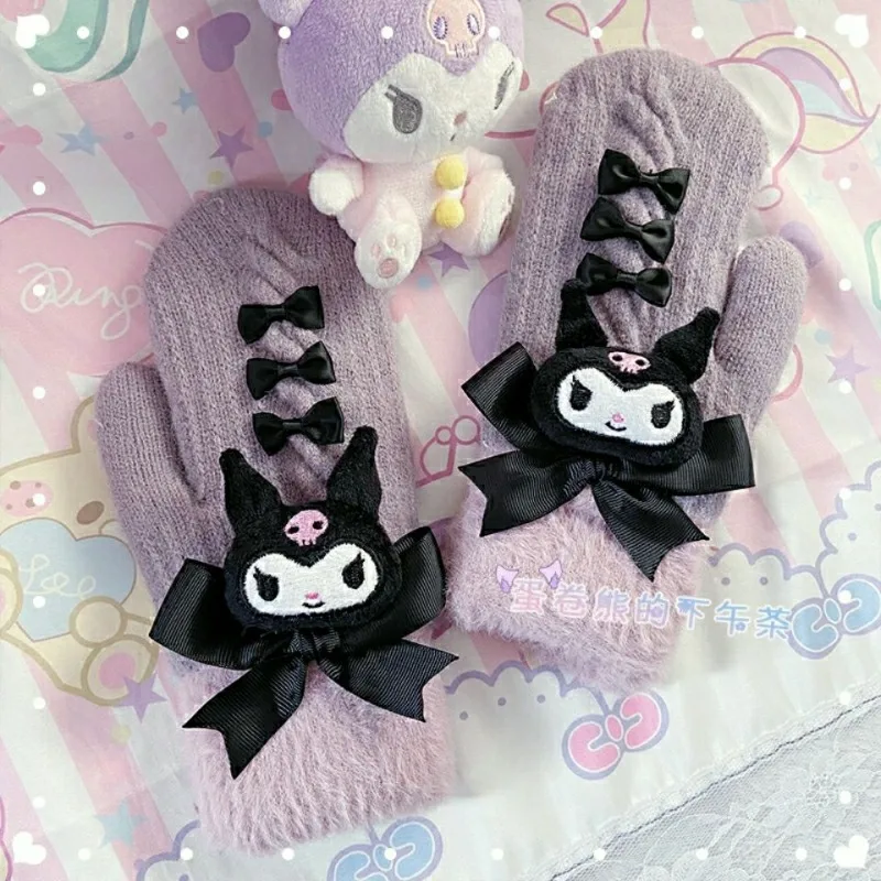 Sanrio autumn anime cartoon winter new gloves Kuromi Cinnamoroll cute five-finger cycling with plush warm windproof gloves gift