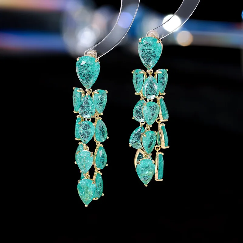 Orecchini di lusso leggeri con nappa in zirconio color fiore di ghiaccio Orecchini in zirconio micro-intarsiato con ago in argento s925