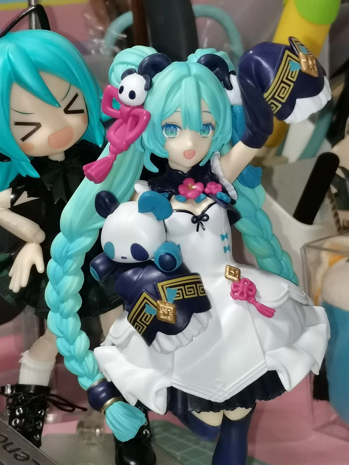 18CM Anime Hatsune Miku Figure National Style Fashion Panda MODERNCHINA Model Toy Gift Collection Action Figure PVC