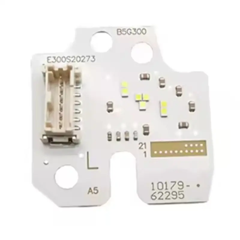 نادر لسيارات BMW F30 F35 2016-2019 330I 340I LED المصباح النهار الجري ضوء DRL وحدة الأبيض سيارة DRL رقاقة