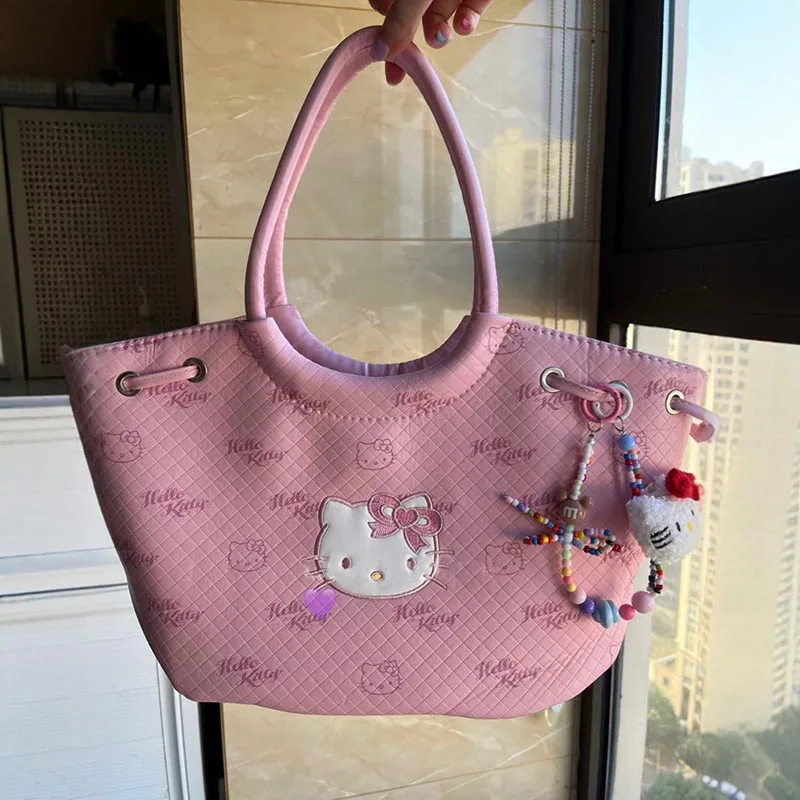 New Kawaii Sanrio Hello Kitty Cartoon Handbag Large Capacity Shoulder Versatile Cute Heart Going Out Travel Bags for Girls Gift