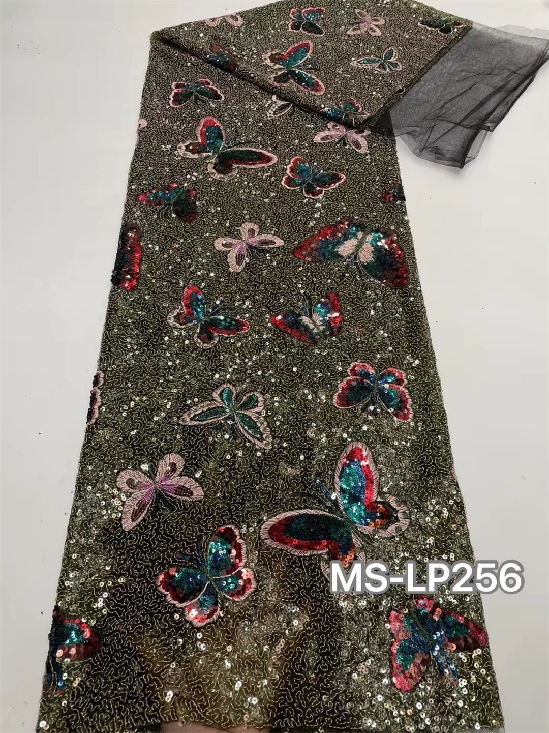 

2025 Luxury African Sequins Lace Fabric High Quality Heavy Beaded Embroidery French Tulle Lace For Nigerian Wedding Dress