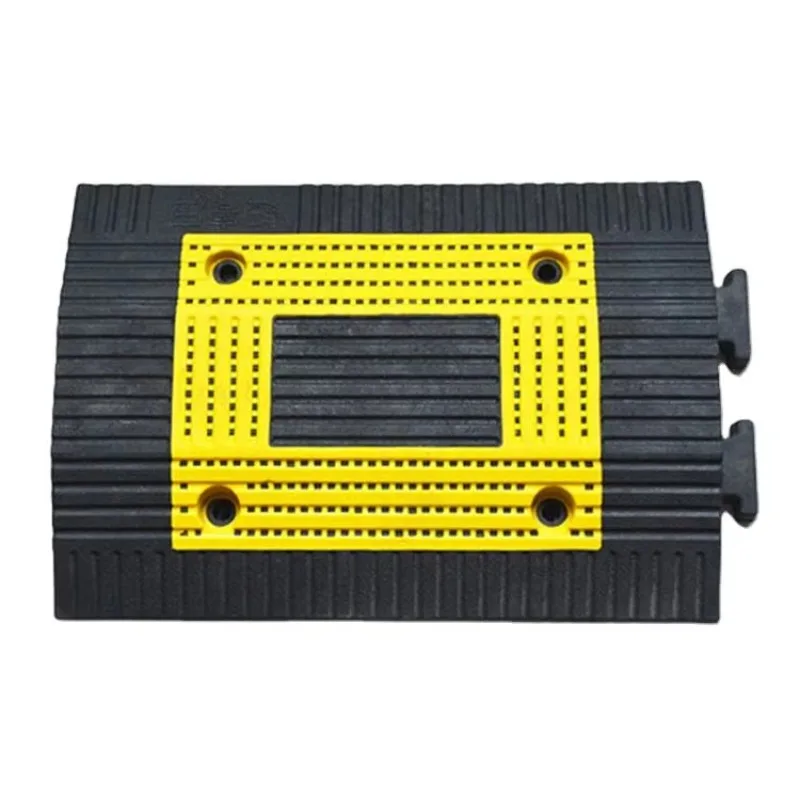 Durable Rubber Roadway Safety Road Bump Standard Driveway Compression Speed Bump
