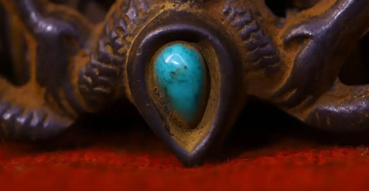 3-old-xizang-folk-collection-old-bronze-cinnabar-mosaic-gem-garuda-dhwaja-buddha-card-mask-amulet-dharma-town-house-exorcism