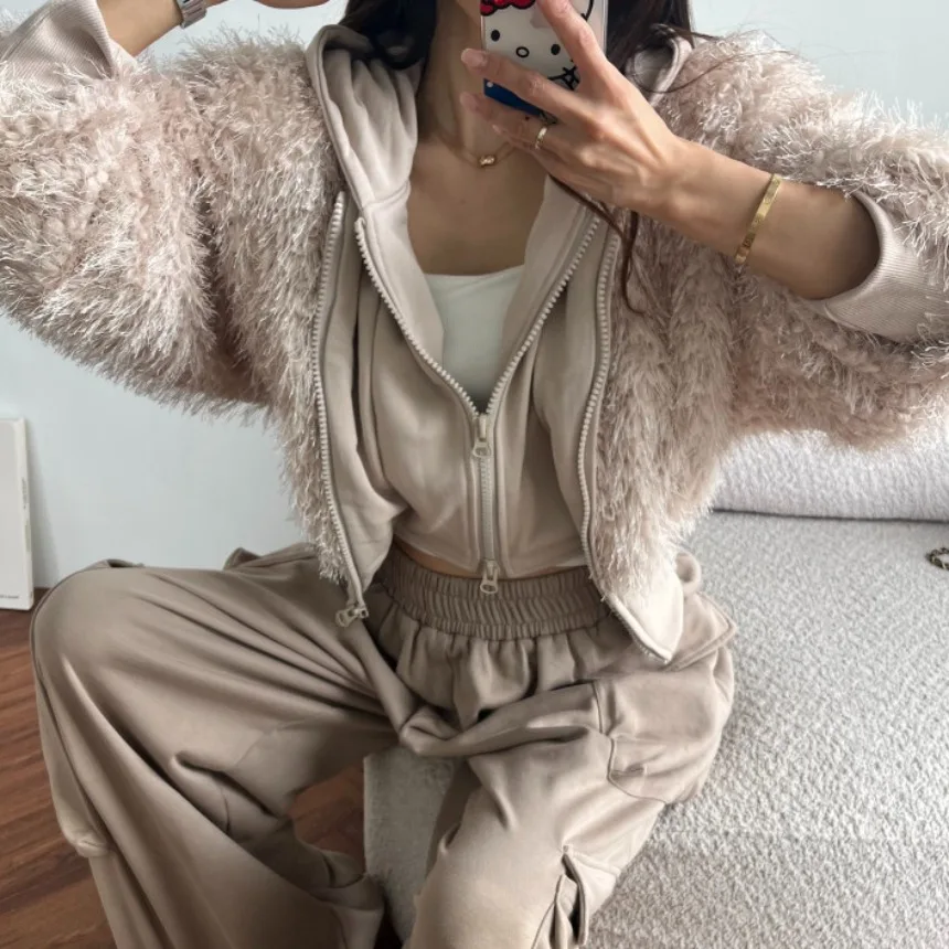 

Корейское женское пальто Jaet, осень-зима, новая мода, свободное утягивающее стеганое пальто с милой головой медведя и капюшоном с меховой отделкой