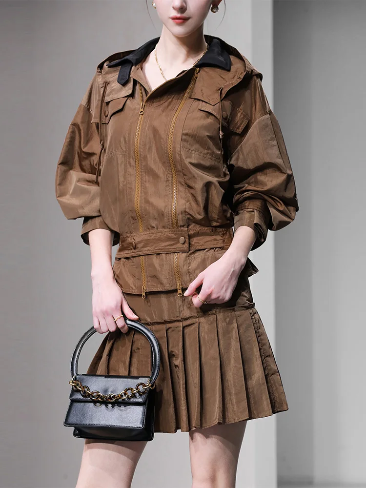 

Ретро-комплект весна 2026: женская юбка А-силуэта с плиссированной юбкой с высокой талией и пальто с капюшоном, модный комплект