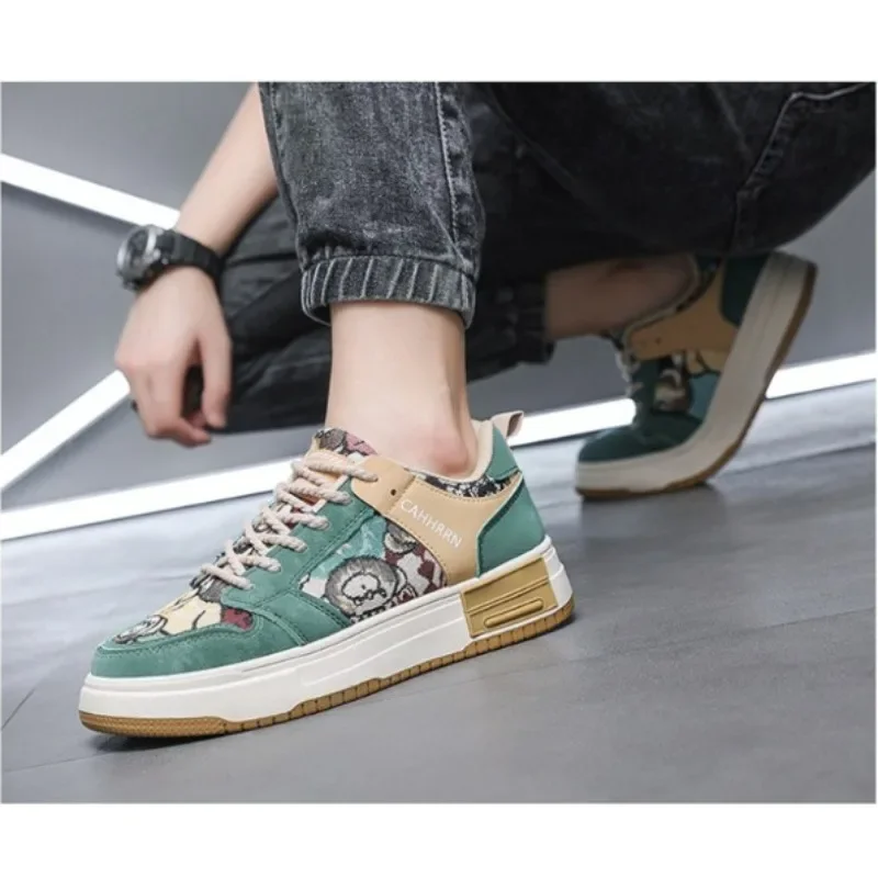 Men\'s Canvas Shoes New Platform Sneakers Trendy Lace-up Bear Skate Shoes 2023 Men Street Versatile Casual Shoes Tenis Masculino