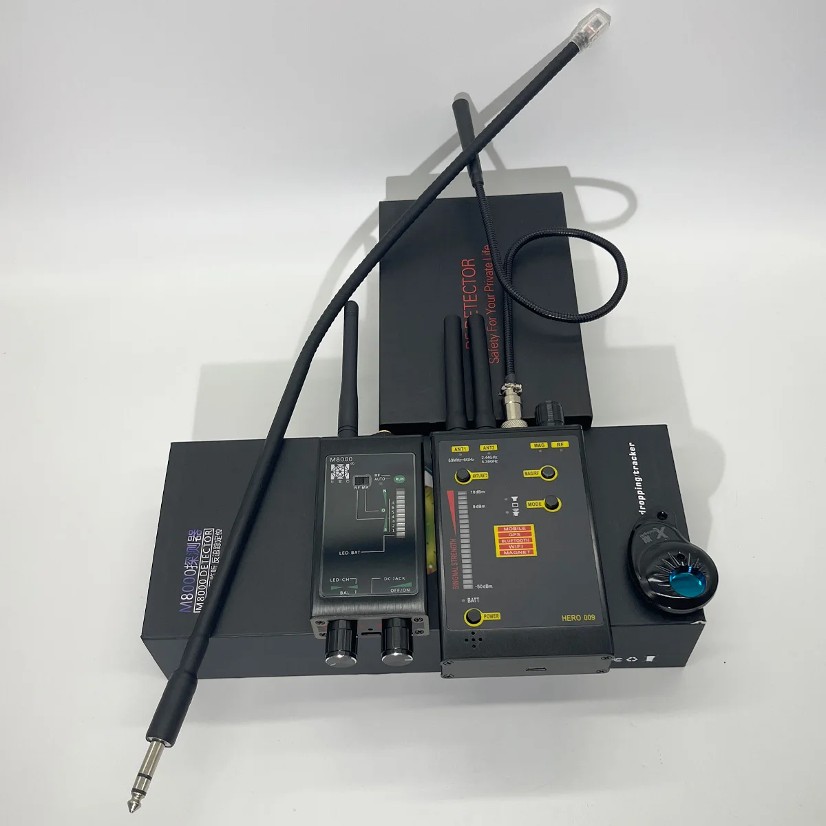 

Многофункциональный детектор M8000, автоматический поиск и высокая чувствительность для беспроводного мониторинга сигналов, антишпионских кинэтов, детектор скрытых ошибок