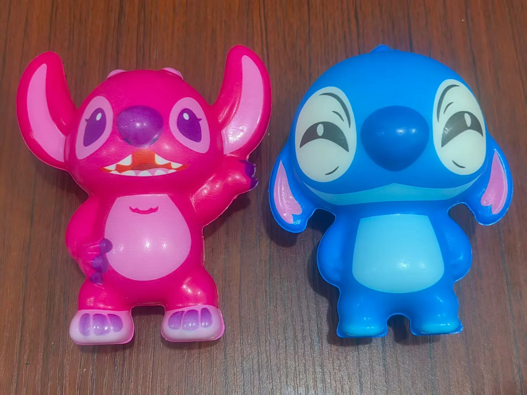 Nouveau petit Dragon au lait fraise ours Studdy presser musique rebond lent décompression artefact jouets cadeaux pour enfants