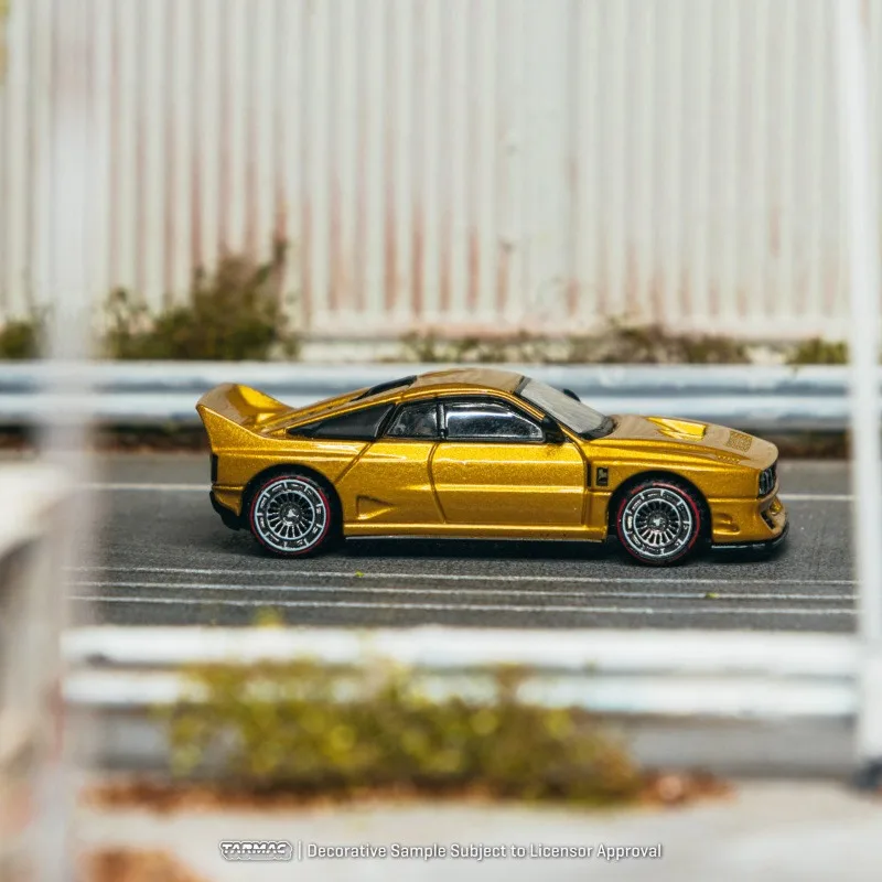 Pre-sale TW 1:64 Lancia Kimera EVO37 cast alloy replica car model, for boys' toys and adult collection display items.