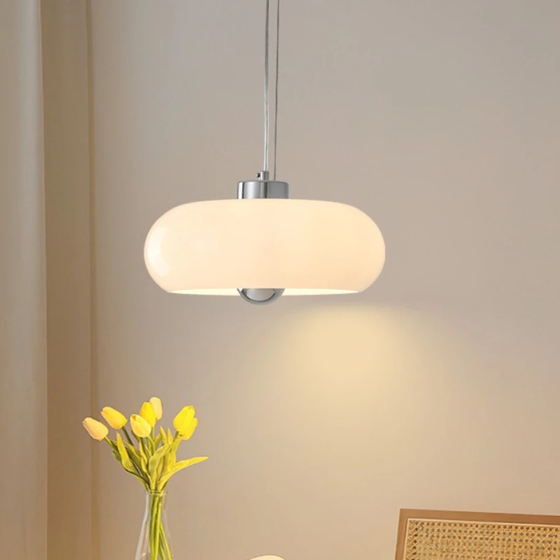 Bauhaus Glass Penda…