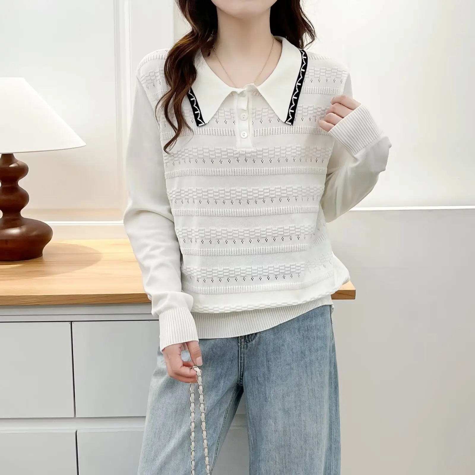 

Fashion Plus Size Women's Sweaters Autumn New Style Stylish POLO Collar Knit Top With Hollow Out Design Jumpers 2567