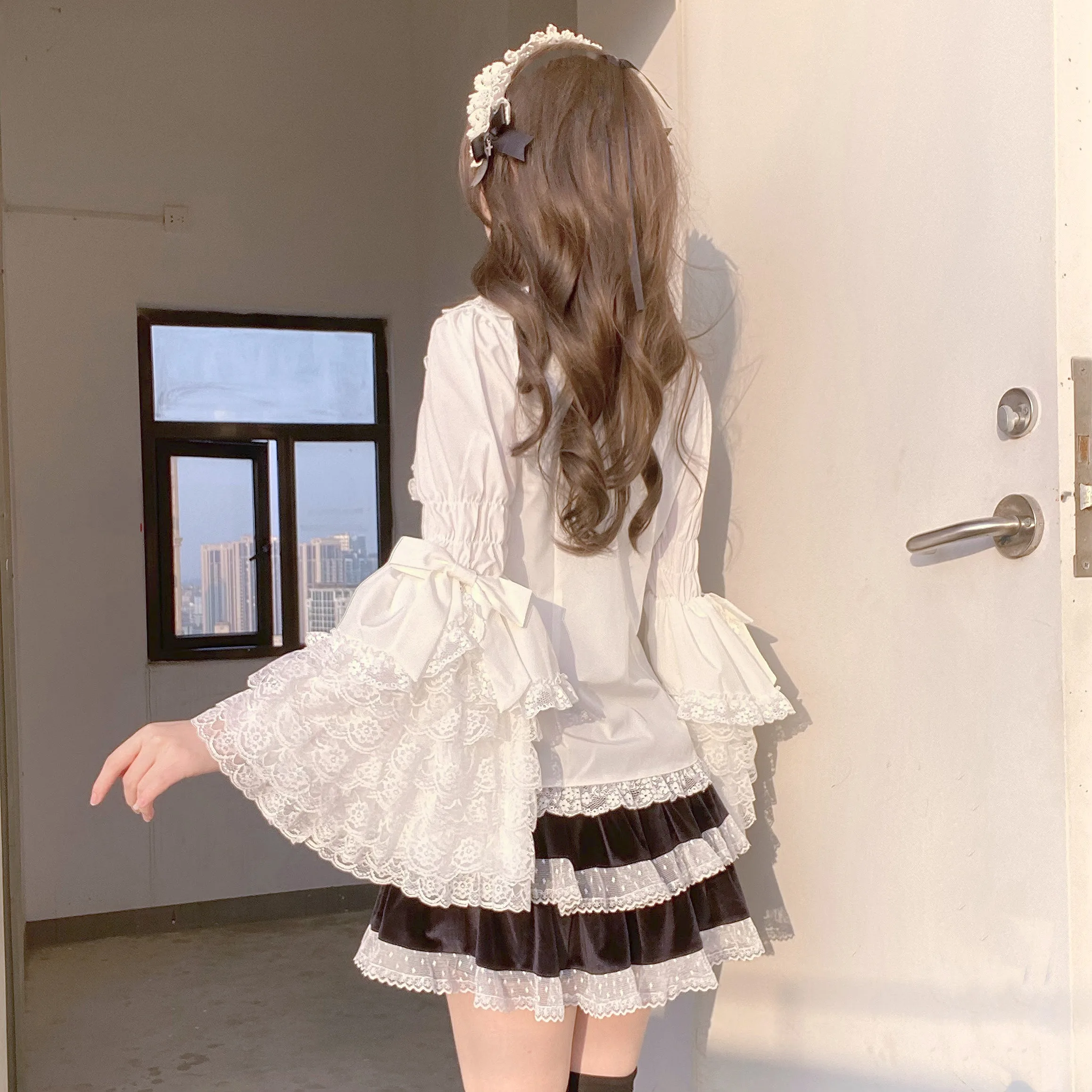 Lolita Long Flared Sleeve White Bow Versatile Bottoming Shirt Spring Autumn Girl Elegant Lace Solid Color Heavy Industry Top