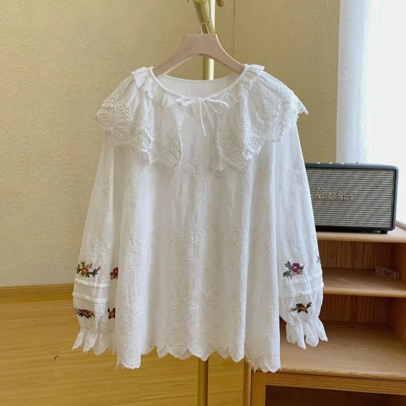 French Vintage Blouses Peter Pan Collar Flare Sleeve Flower Embroidery Shirts Autumn Casual Loose All Match Women Clothing 2023