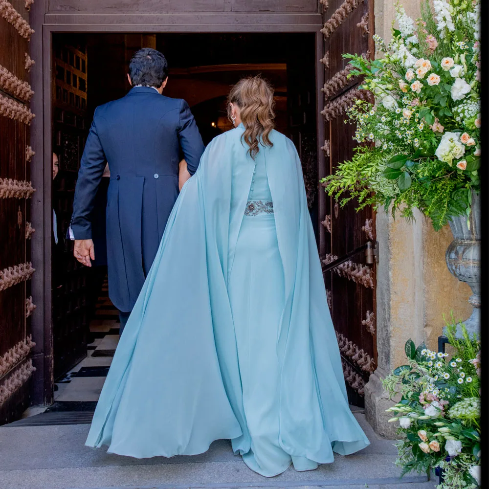 花嫁の母のためのカスタムメイドドレス、ショール付きハイネックAライン、フォーマルな結婚式のゲストドレス、ビーズ付きシフォン、ベスティドス・デ・フィエスタ