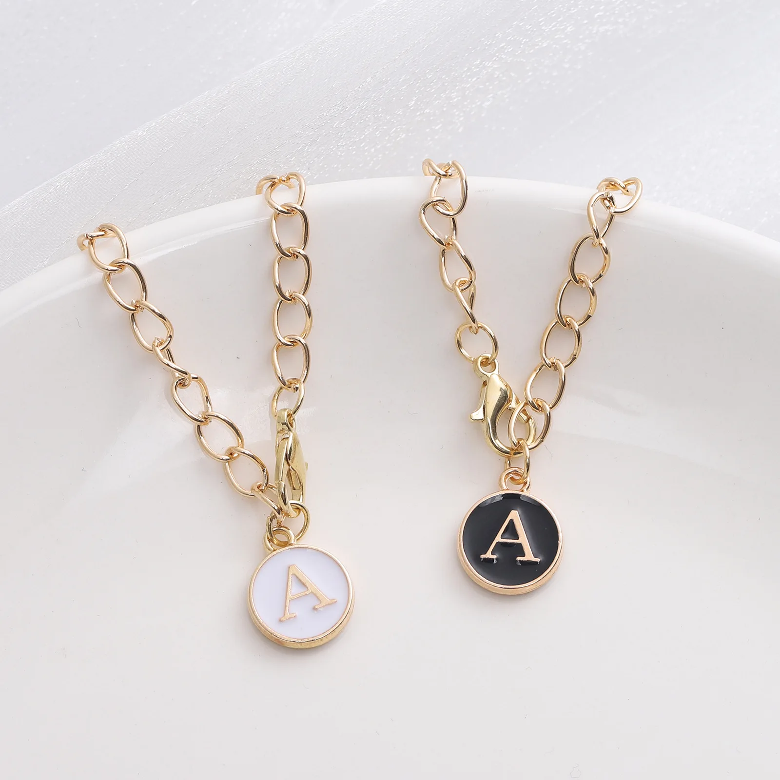 A-Z Letter Chain Pendant Keychain For Women Water Cup Accessories Bottle Handle Decorative Pendant DIY Couple Gifts