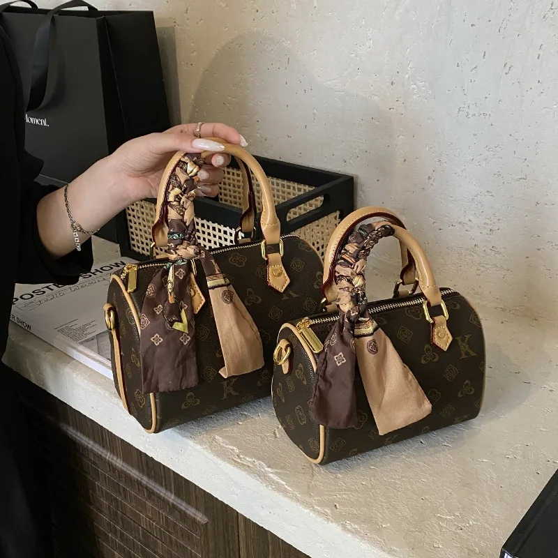 حقيبة وسادة عصرية على الطراز الأوروبي والأمريكي الجديد لعام 2025، حقيبة نسائية محمولة بكتف واحد وقطري متقاطع #2