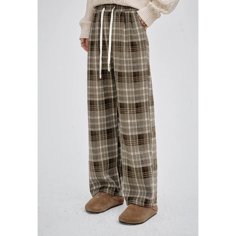 ELFSACK 2025 Winter New Arrivals Casual Loose Stripe Elastic Drawstring Long Pants For Woman
