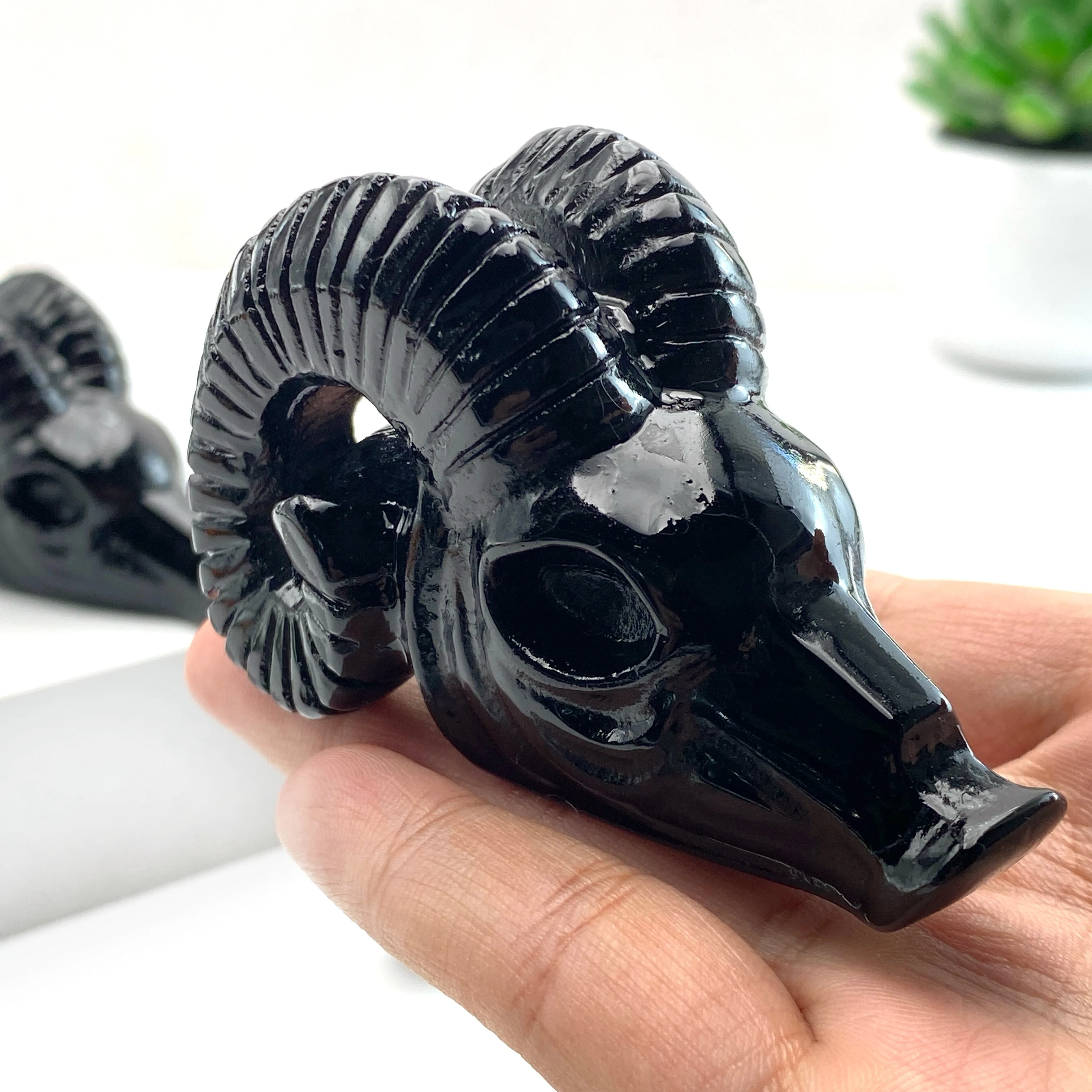 قطعة واحدة من نحت رأس الأغنام السج لديكور المنزل، مثالية لتزيين عيد الميلاد وعيد الفصح والهالوين ومهرجان التخرج