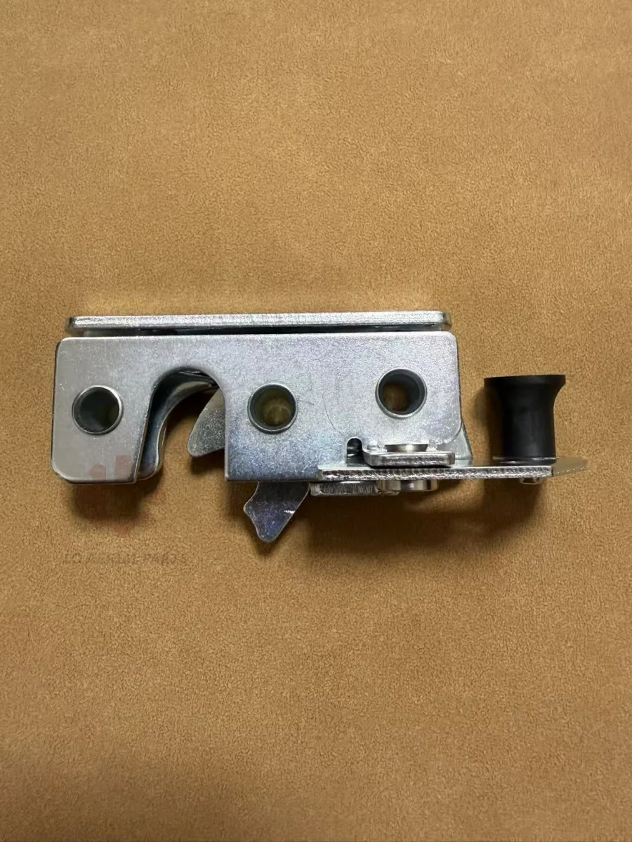 

66900 66900GT LATCH ROTARY W/KNOB LEFT for Genie Lifts