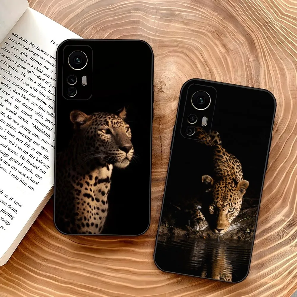 

Fashion Tiger Leopard Phone Case For Samsung A73,A91,A53,A52,A32,A73,A13,A21,A34,A71,A31,A22,A20,A40 Back Cover