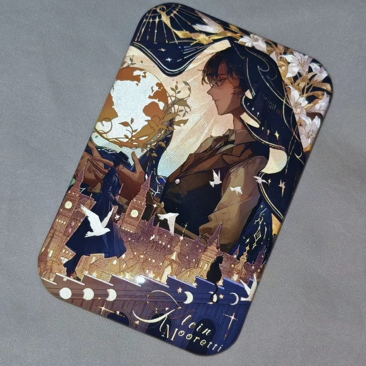 Insignia de Klein Moretti, productos de Anime del Señor de los misterios, broche cuadrado, alfileres bonitos, Accesorios para bolso, colección de productos de Anime, regalo ornamental