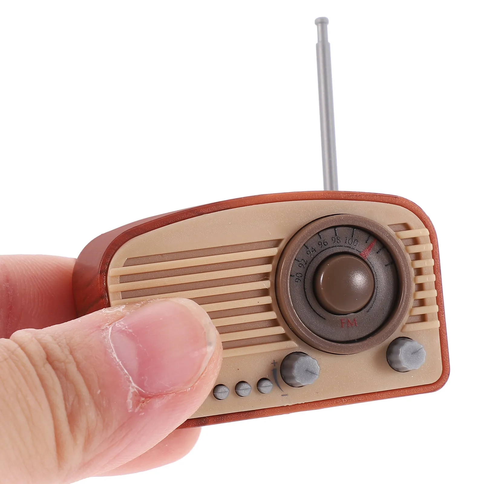 

Миниатюрная ретро-радиостанция для декора миниатюрного дома, маленькая реалистичная пластиковая радиостанция-украшение для кукольного домика, спальни, настольного дисплея