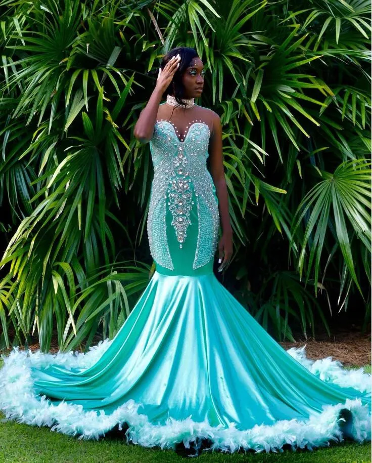 Mint Green African Long Evening Dresses for Women Luxury Crystal Diamond Feather Prom Birthday Gown vestido feminino